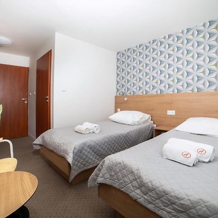 Hotel Angie Пущиково Екстериор снимка